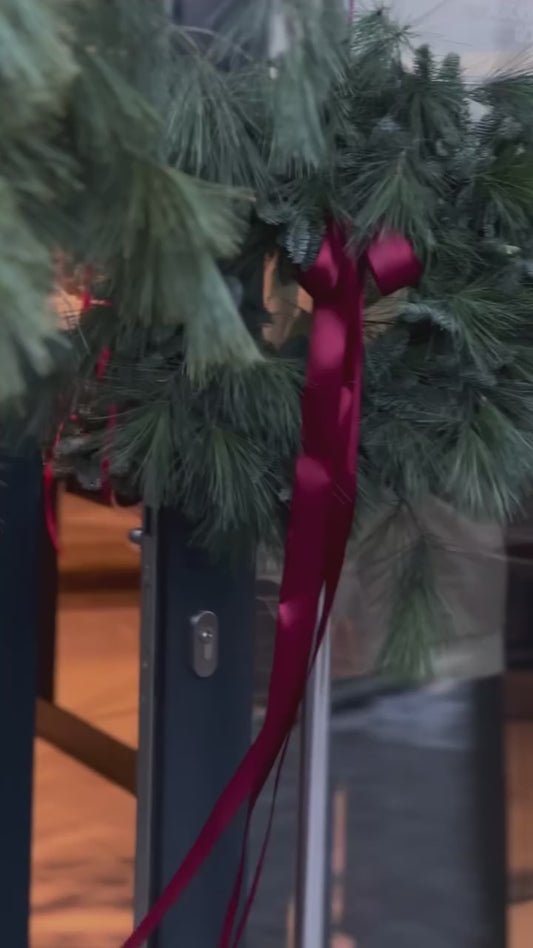 Świąteczny wianek na stół  Red Christmas